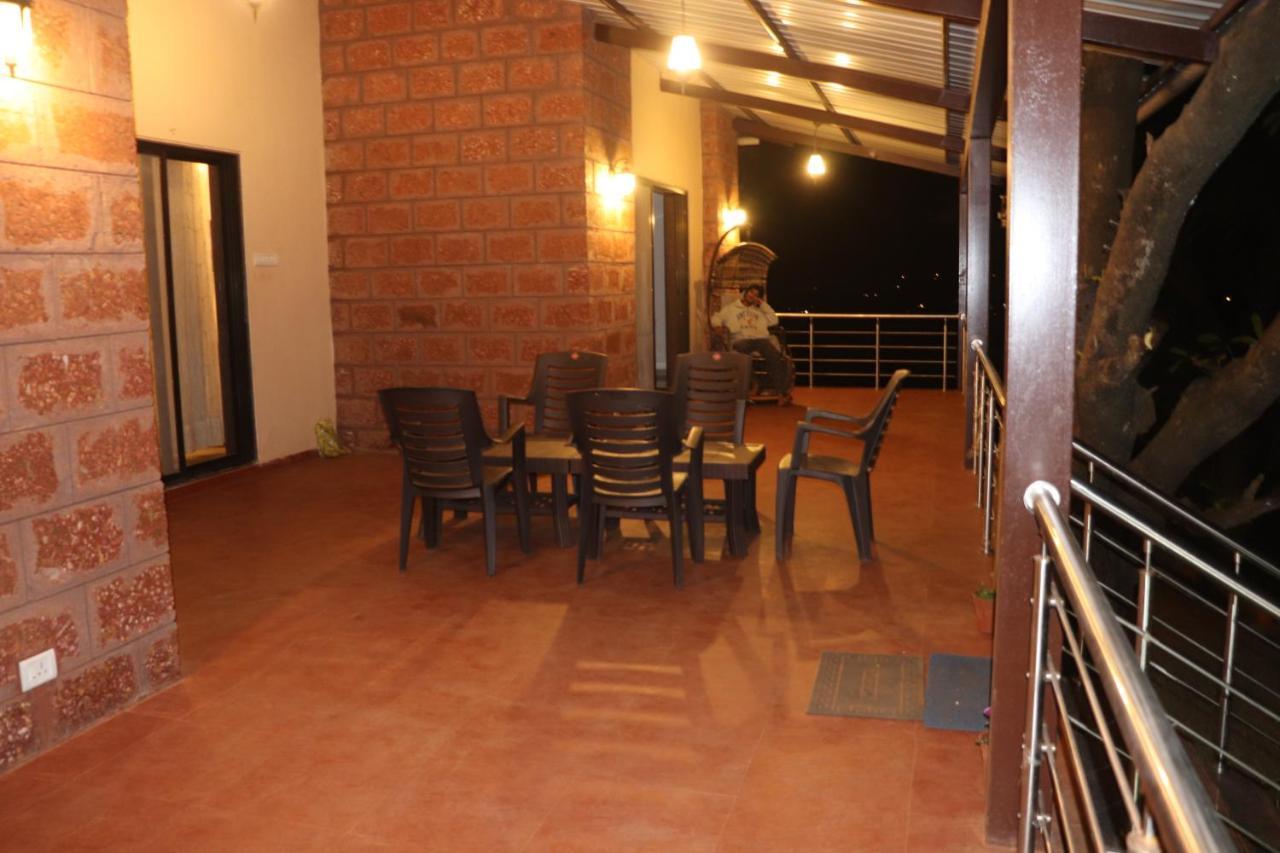 Forest Sunrise Villa 3Bhk 马哈巴莱斯赫瓦尔 外观 照片